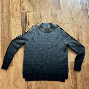 Athleta Women’s Black and Gray Ombré Mock Neck Sweater size XL